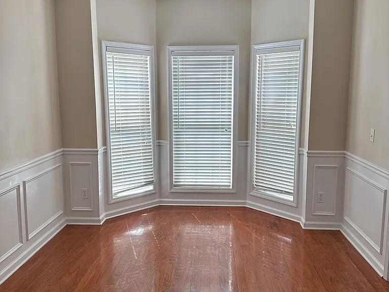 1315 Chandler Ridge Dr — Photo 4