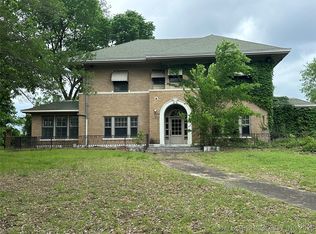 1508 S Woodland Dr, Okmulgee, OK 74447