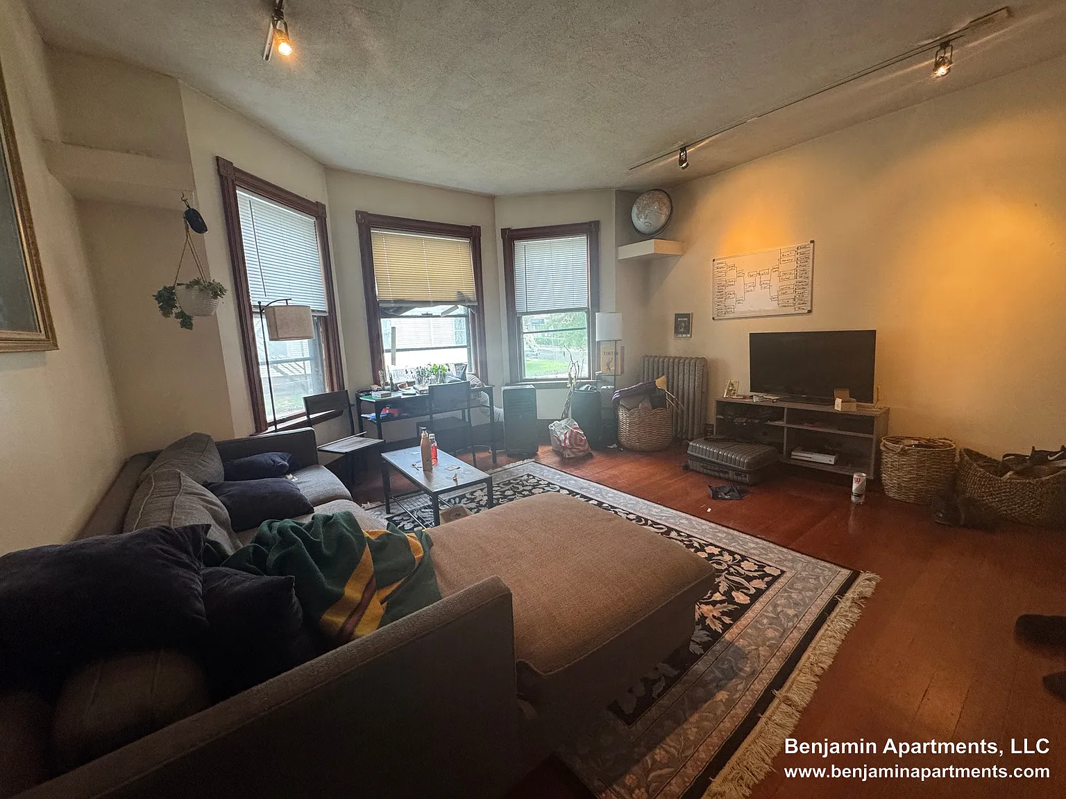 2 bed, $2,500 — Photo 2