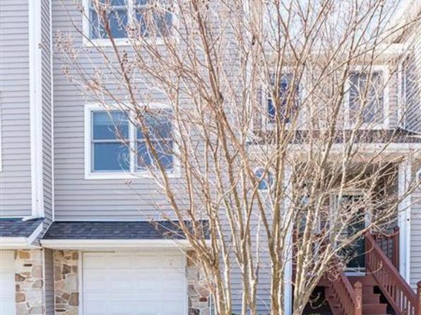 203 Schooner Way