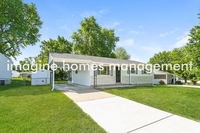 Building Photo - 12068 Charleston Dr