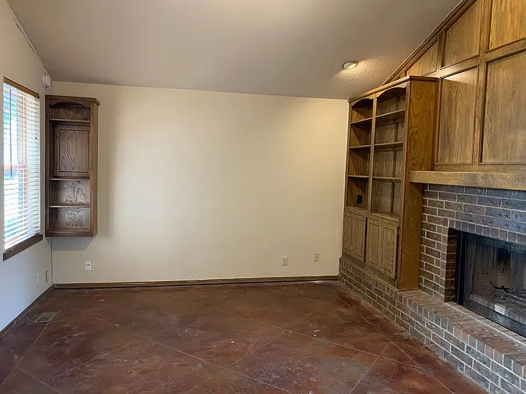 3116 Ridgecrest Ct — Photo 2