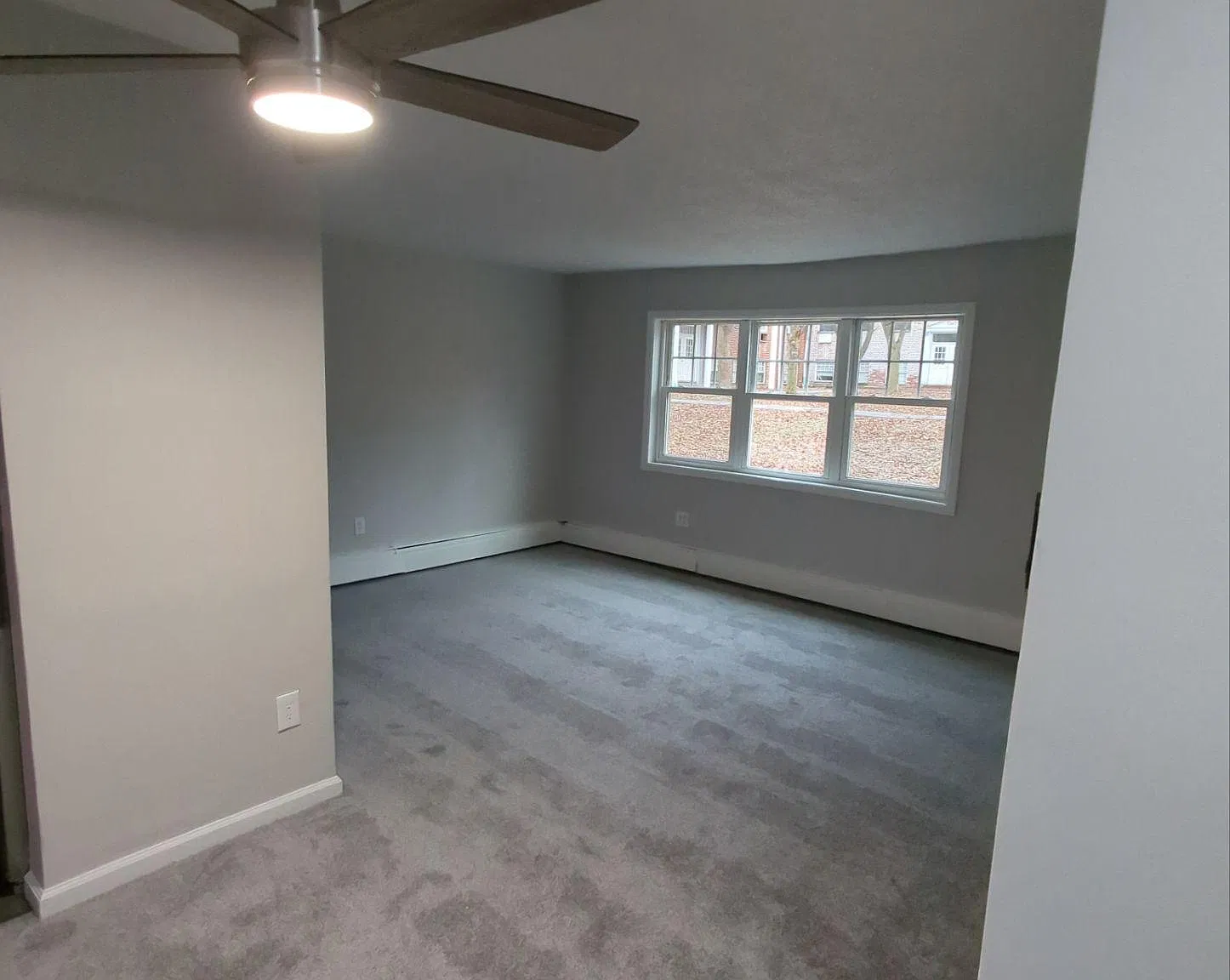 2 bed, 700 sqft, $2,150 — Photo 3