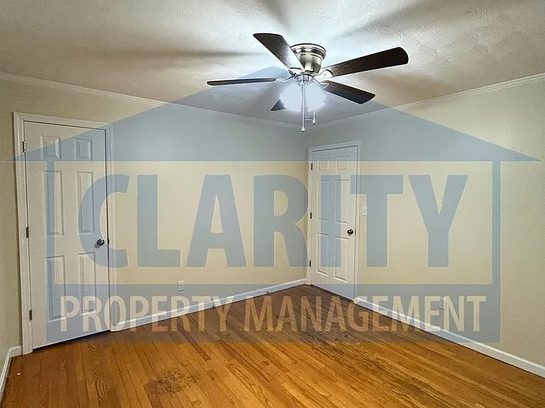 809 Dockery Ln SE — Photo 13