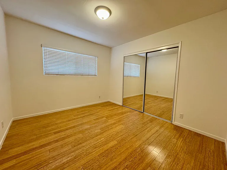 127 Vista Pl #5 — Photo 11