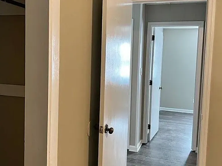 2201 Houston Ave — Photo 14
