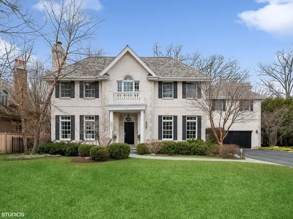 249 Mary St, Glencoe, IL 60022