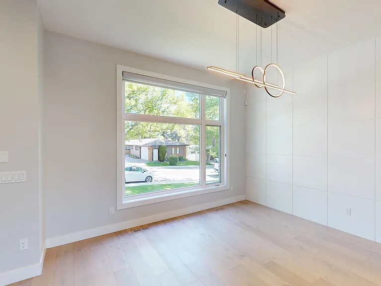 97 Hendon Dr NW — Photo 5