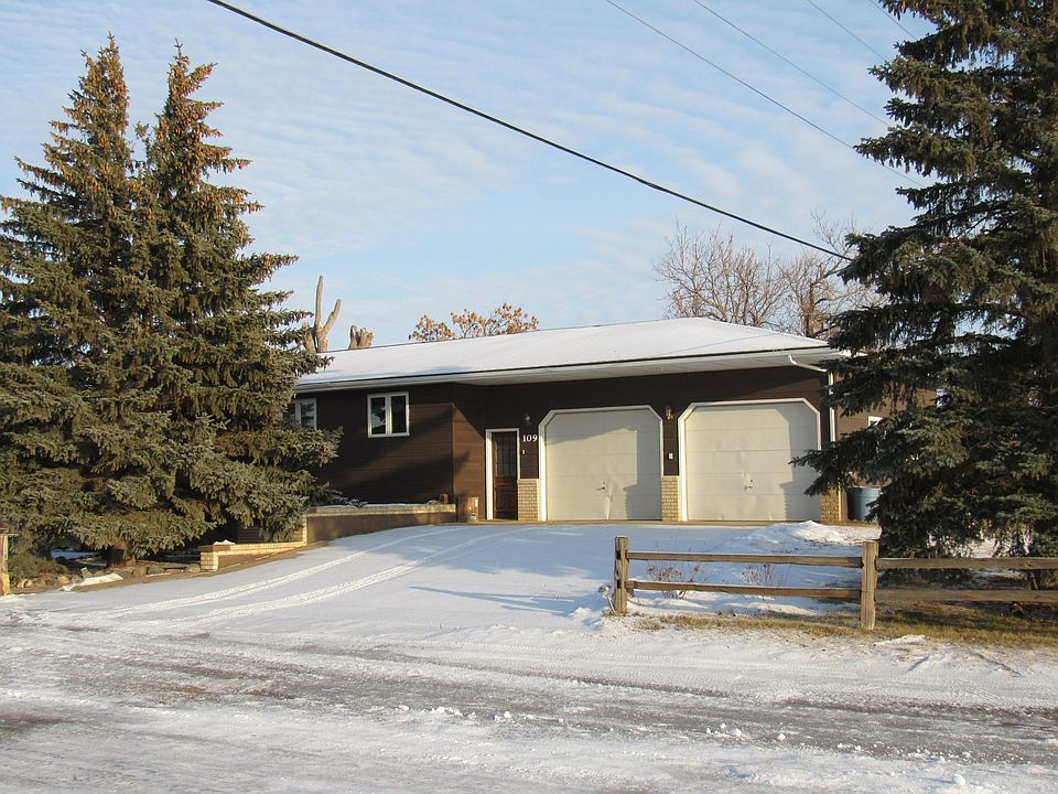 1st image of 109 Grant St