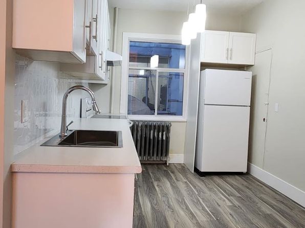 3 bedroom rental in Vancouver — photo 3