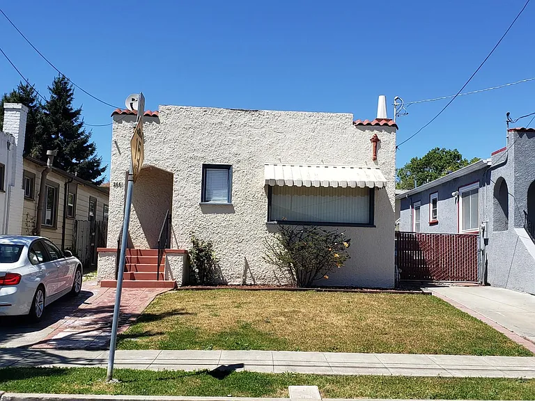 2661 67th Ave — Photo 1