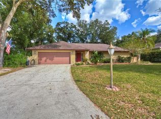 2205 High Point Dr, Brandon, FL 33511