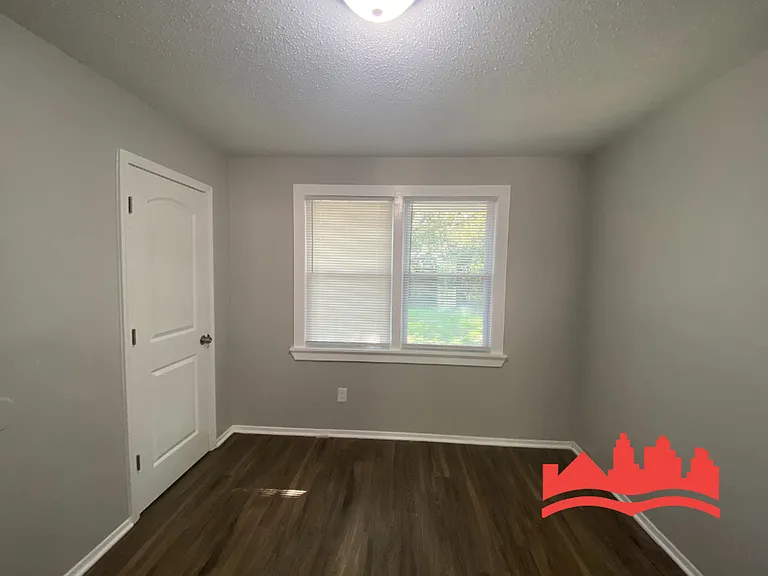 2189 Pueblo Ave — Photo 5
