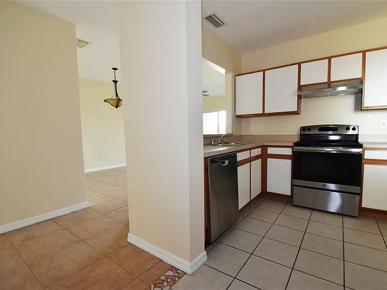9612 Seadale Ct #201 — Photo 2
