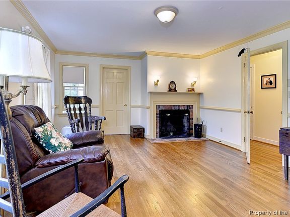 4th image of 209 Griffin Ave