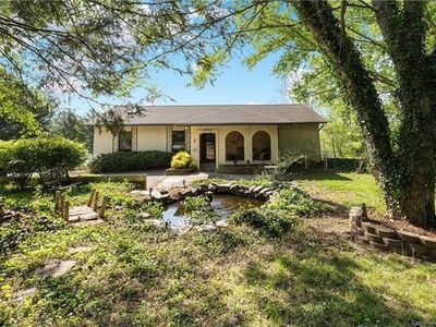124 Dix Creek Chapel Rd, Asheville, NC, 28806