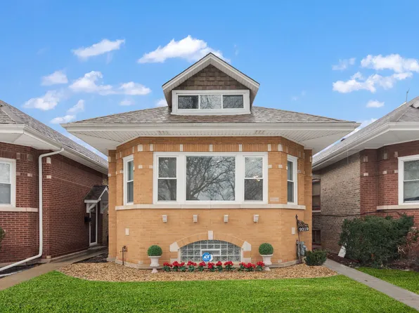 9319 S Racine Ave, Chicago, IL 60620