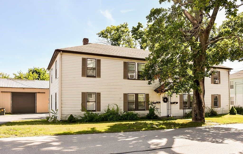 11 Hartley St, ster, MA 01570 Zillow