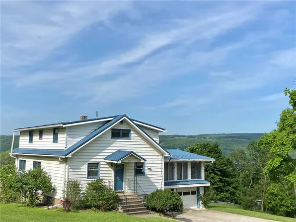 246 Lee Rd, Watkins Glen, NY 14891