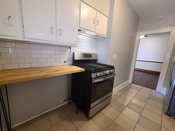 3rd image of 11311 Clifton Blvd APT 2