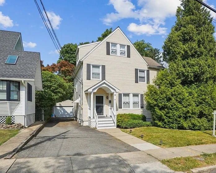 18 Duncan St — Photo 1