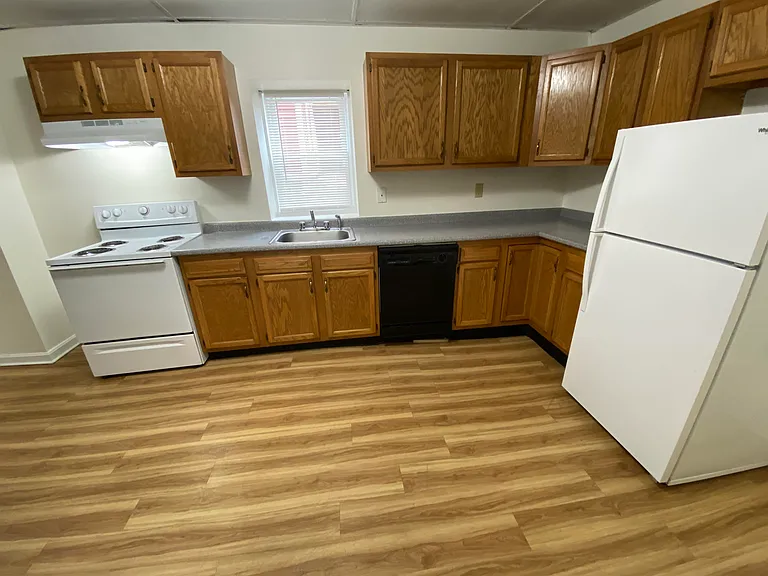 135 2nd St #1S — Photo 13
