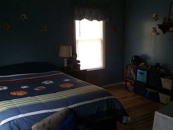 5th image of 373 Lincoln Ave