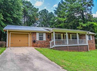 970 Honeysuckle Trl, Winder, GA 30680