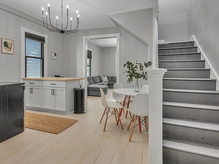139 S 8th St #137 — Photo 8