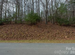 24 Falls Ln #391, Hendersonville, NC 28739