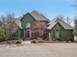 212 Flintrock Knob Ln, Landrum, SC 29356