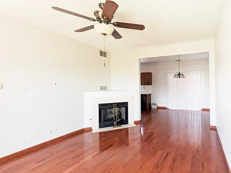 1713 Fieldstone Dr N #1713 — Photo 2