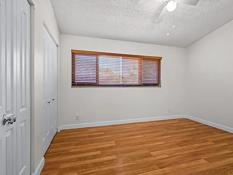 2700 S Oakland Forest Dr #305 — Photo 22