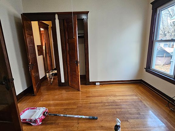 4th image of 346 Norton St #A2