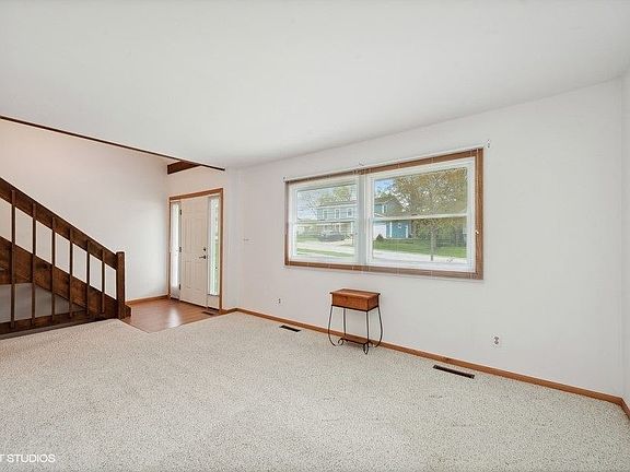 3rd image of 5306 W Malibu Ct