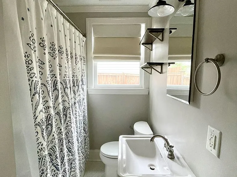 3028 Hope Ave — Photo 9