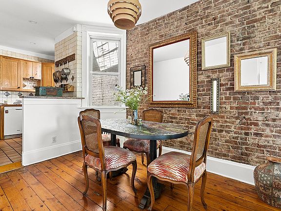 4th image of 66 4th Pl APT 4R