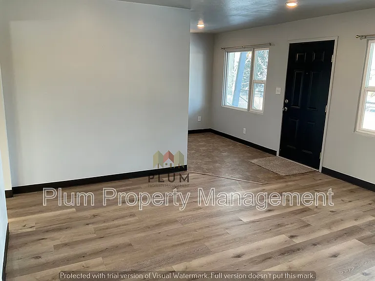 1024 Stephens Ave #10 — Photo 8