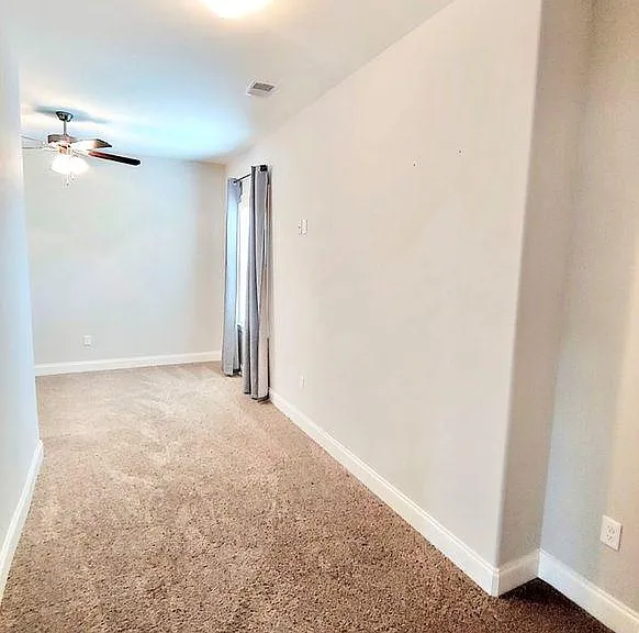 430 Walker Cir — Photo 25