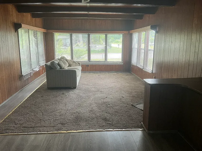 1619 Woodward Ave — Photo 3