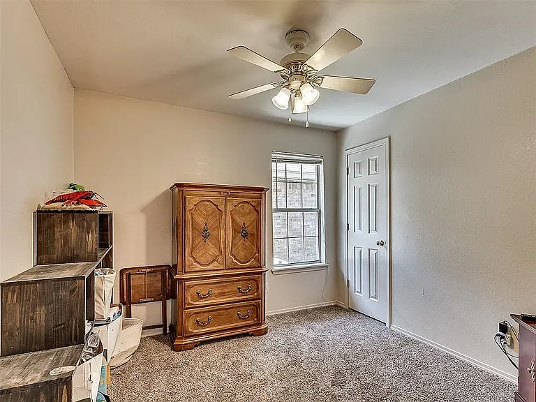 1325 White Oak Rd — Photo 13
