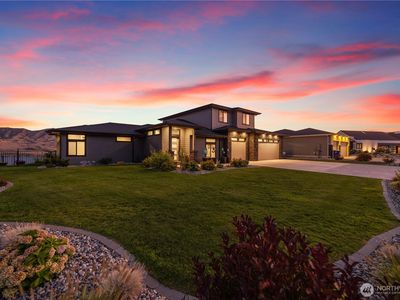 112 Sky Harbor Drive, Chelan, WA, 98816