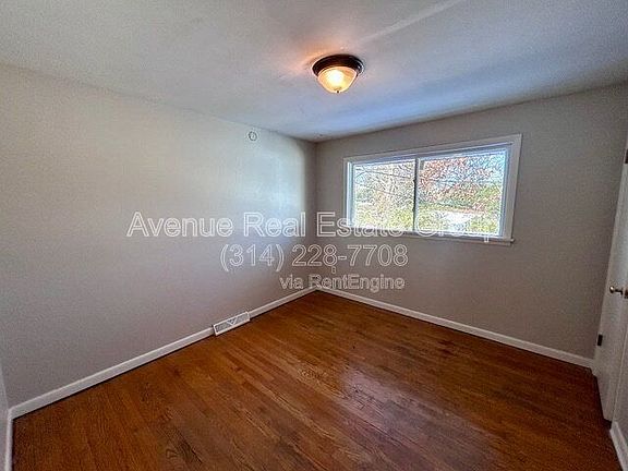 5th image of 8819 McNulty Dr