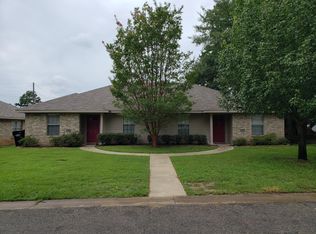 35 Dawn Cir #B, Longview, TX 75605