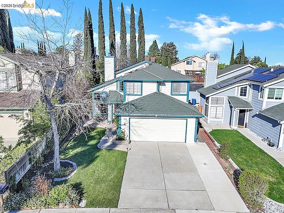 3rd image of 2860 Honeysuckle Cir