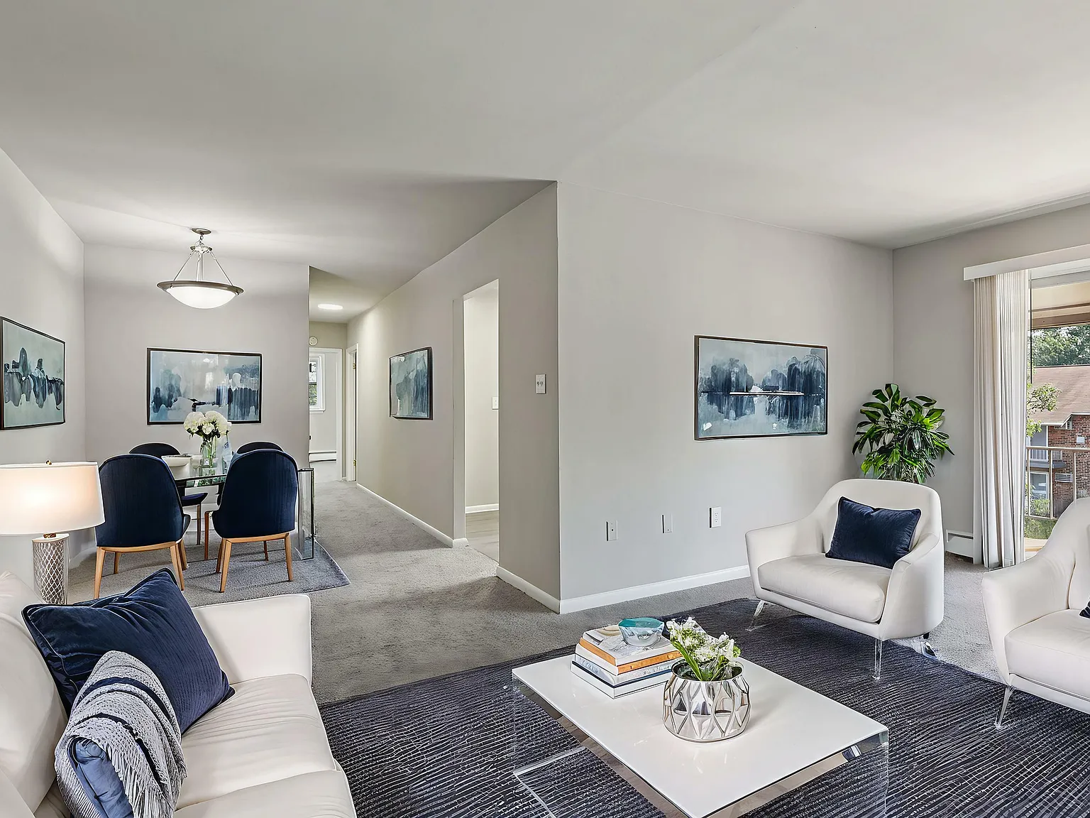 Hillside Pointe Apartments — Photo 1