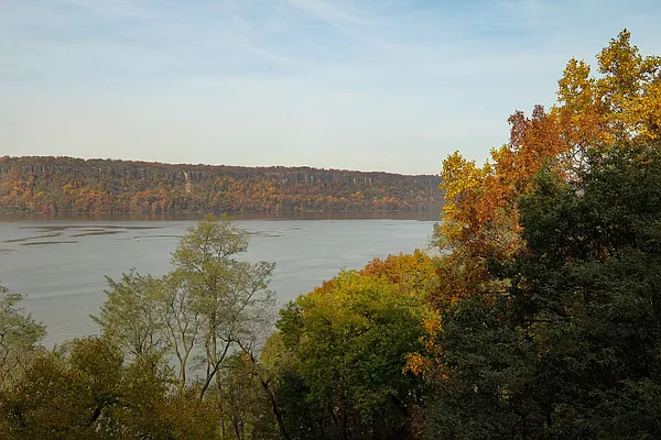 Sold by Houlihan Lawrence | media 8