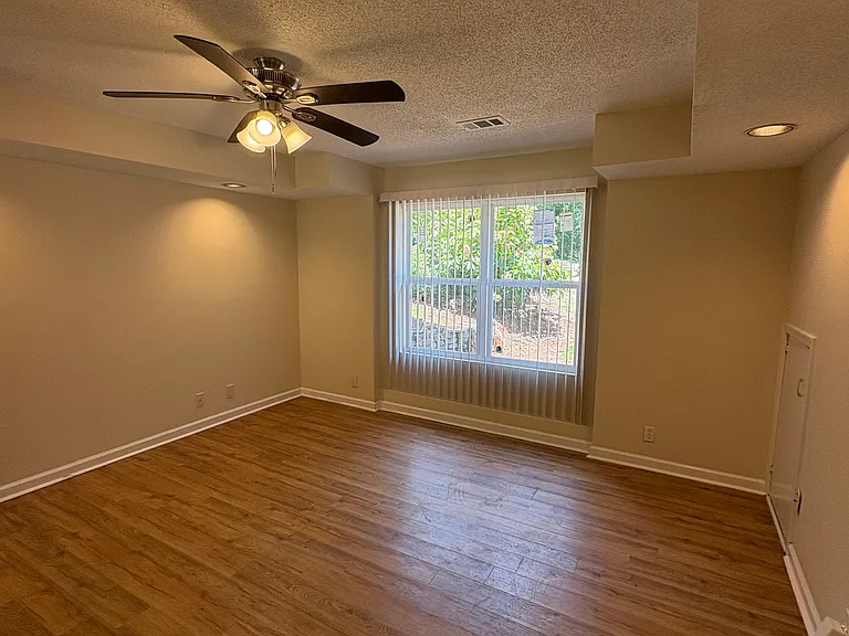 1201 Ridgeside Dr NW — Photo 21