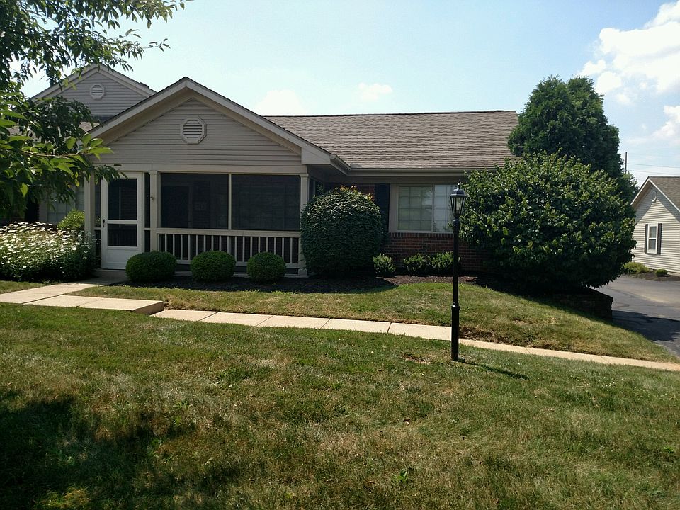 1st image of 745 Windsor Ln