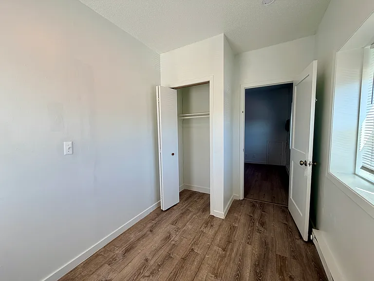 3738 Chicago Ave #3 — Photo 9